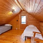 Karhupirtti By Interhome 펜션 *