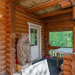 펜션 Karhupirtti By Interhome