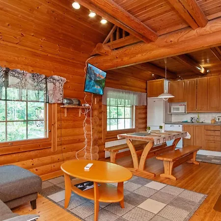 Karhupirtti By Interhome Tatil Evi Mäntyharju